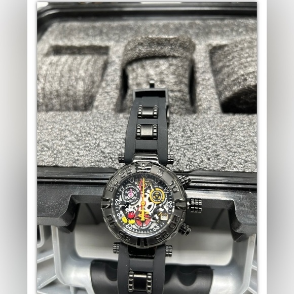 #1 Limited Edition 0057/1500 Disney Invicta Model 22738 Mickey Mouse Woman Watch main image 14